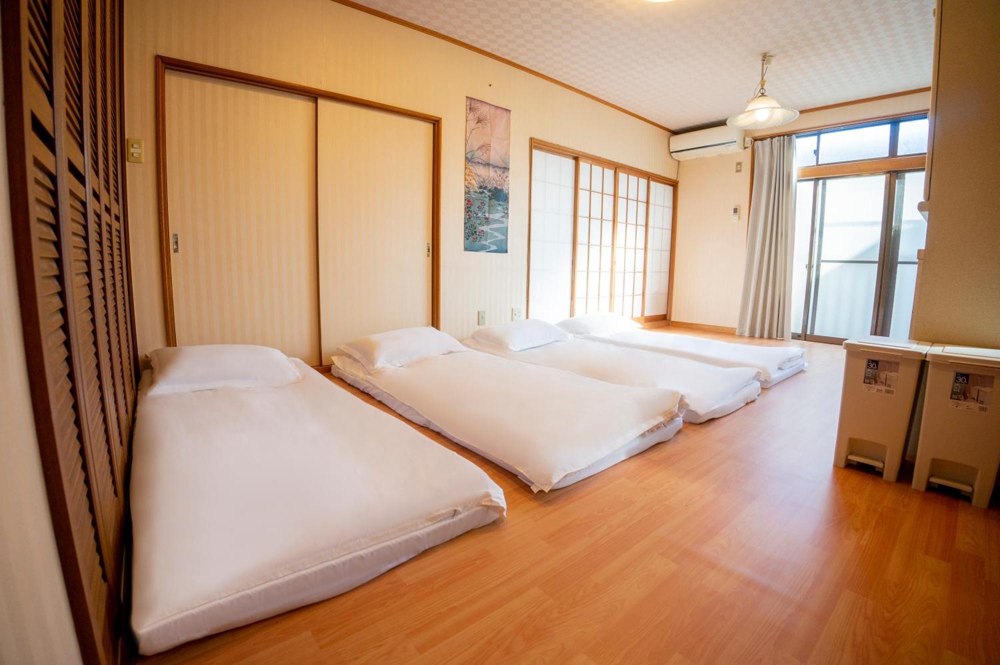 Family Or Business Travel 20 Percent Off 20 Guests 144Sqm Free Ikebukuro Shuttle 2 Kitchens Bathrooms 4 Bedrooms Tokyo Bagian luar foto