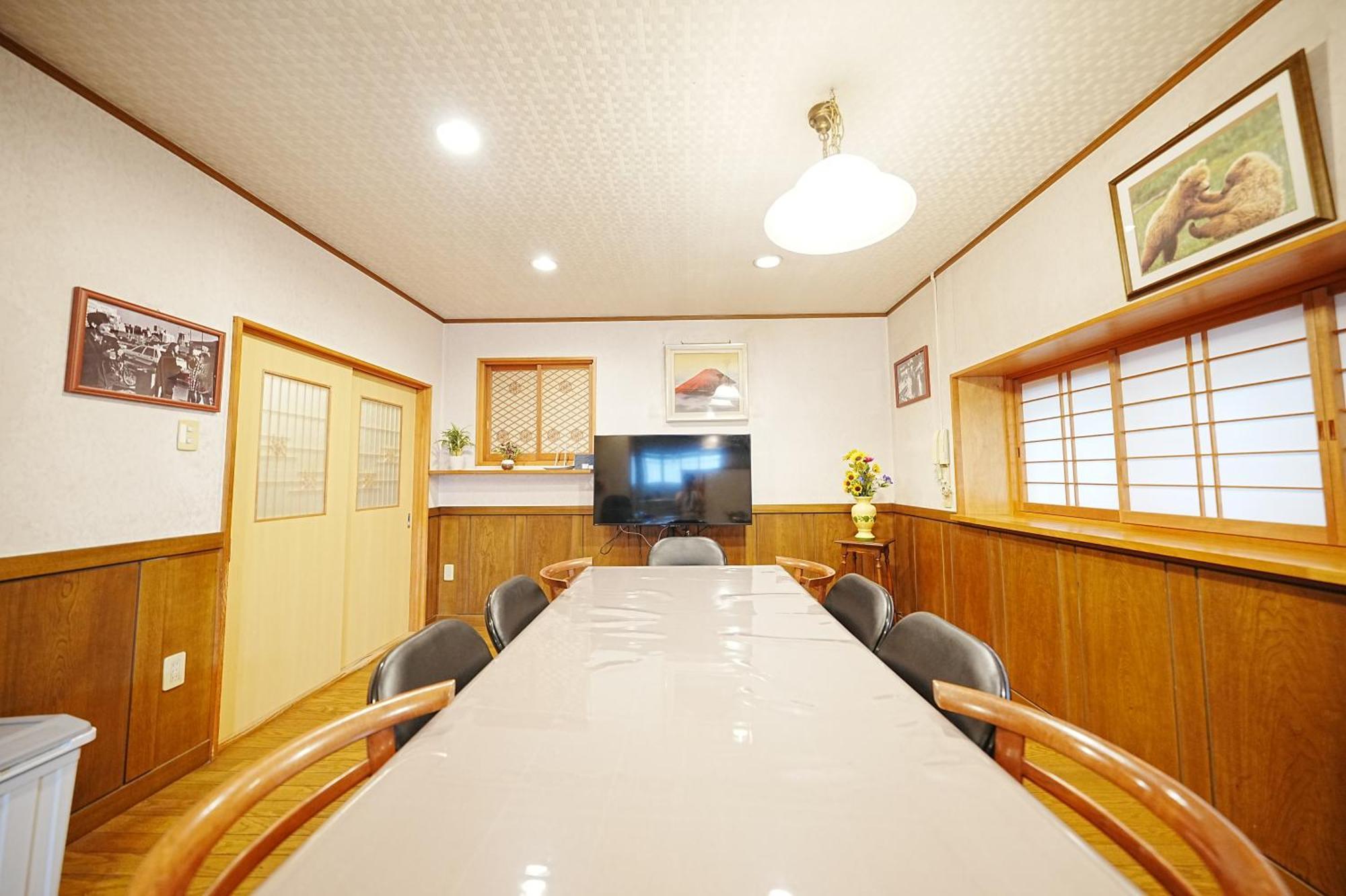 Family Or Business Travel 20 Percent Off 20 Guests 144Sqm Free Ikebukuro Shuttle 2 Kitchens Bathrooms 4 Bedrooms Tokyo Bagian luar foto