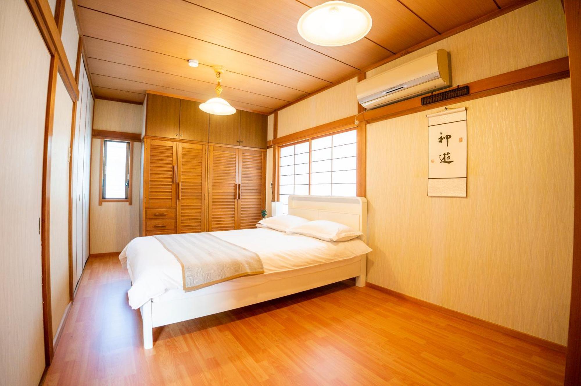 Family Or Business Travel 20 Percent Off 20 Guests 144Sqm Free Ikebukuro Shuttle 2 Kitchens Bathrooms 4 Bedrooms Tokyo Bagian luar foto